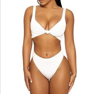 Get knotty white NWT bikini